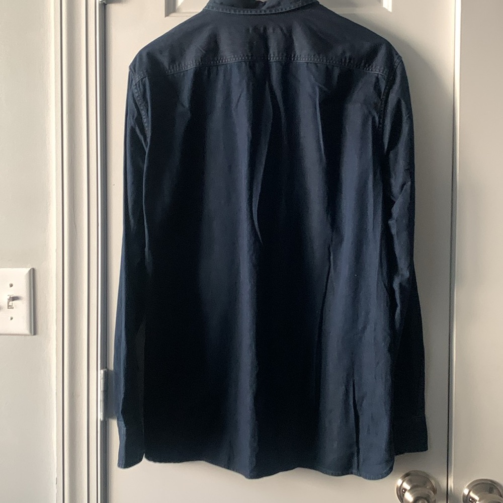 NWT Indigo Denim Button front Collar Long Sleeve Shirt Size Large Rounded hem - Picture 4 of 5